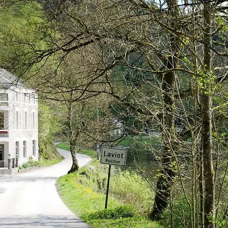 펜션 La Semois Et Moi 로셰하우트